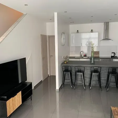 Belle Maison Neuve, Parking Et Terrasse Privee * Illzach